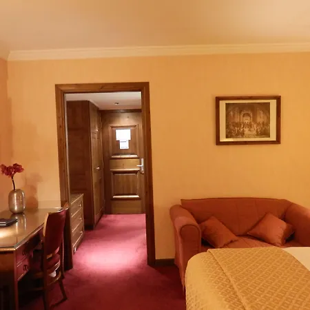 Likoria 4* אראחובה