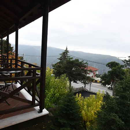 Likoria בית הארחה 4*