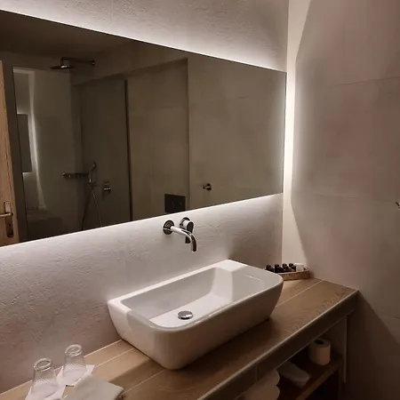 Likoria בית הארחה