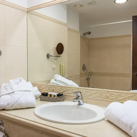 Likoria 4* אראחובה