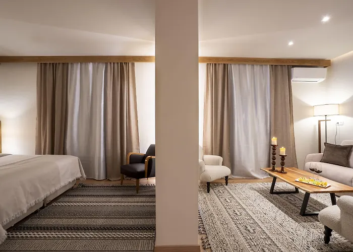 Πανσιόν Likoria 4*